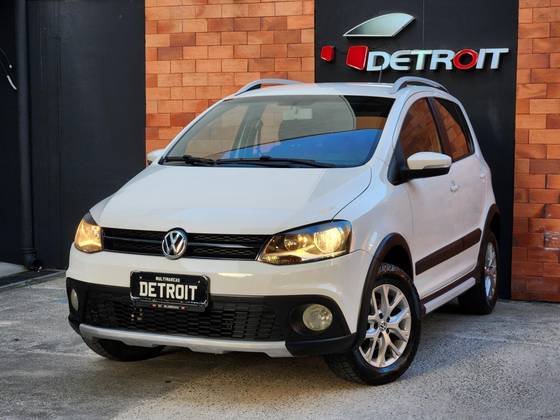 VOLKSWAGEN CROSSFOX 1.6 MI FLEX 8V 4P MANUAL